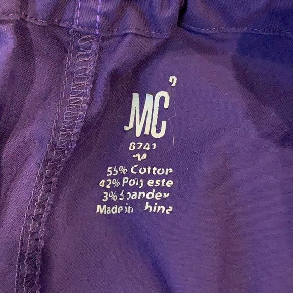 MC 2 purple scrub set - Picture 4 of 4